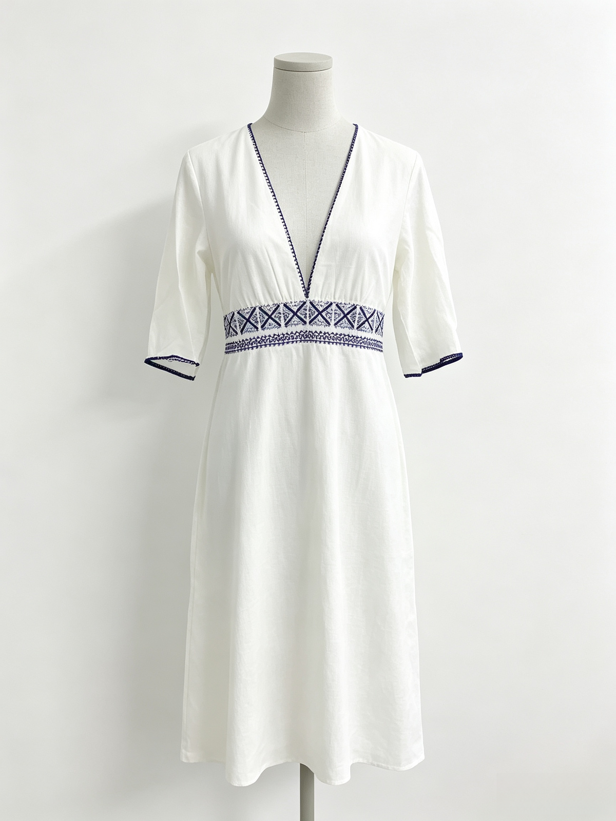 White Linen Ethnic Embroidery V-Neck 3/4 Sleeve Midi Dress